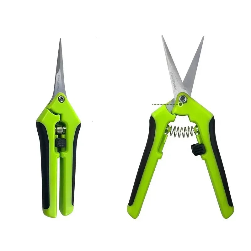 Hand gardening scissors